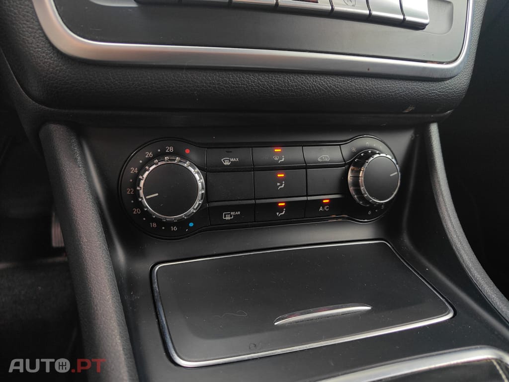 Mercedes-Benz CLA 180 d Urban