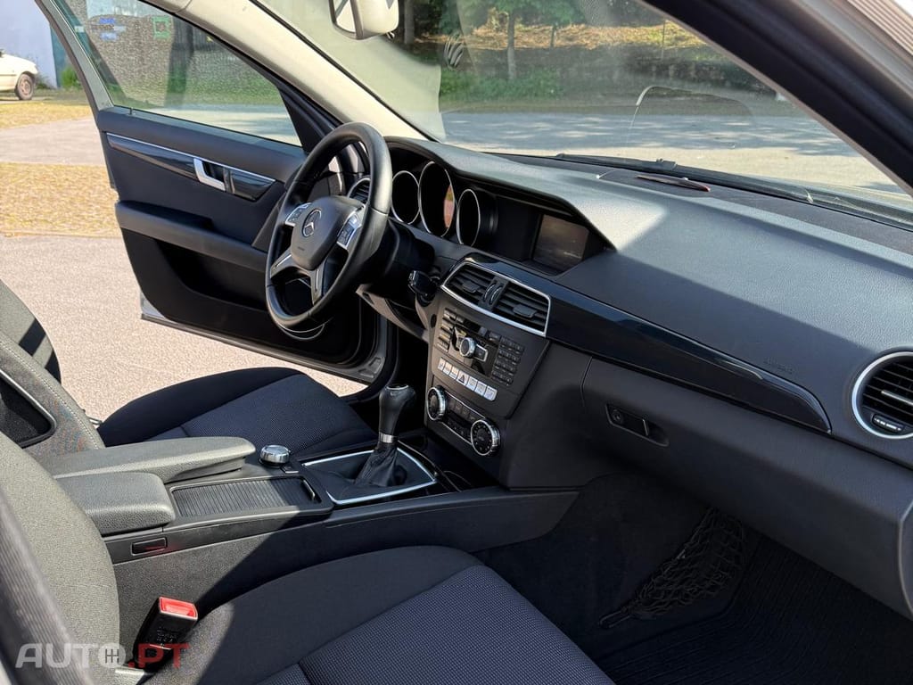 Mercedes-Benz C 220 C 220 CDI Station Classic BlueEFFICIENCY