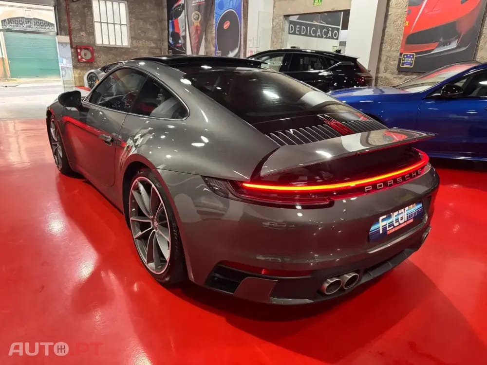 Porsche 911 4S PDK (992)