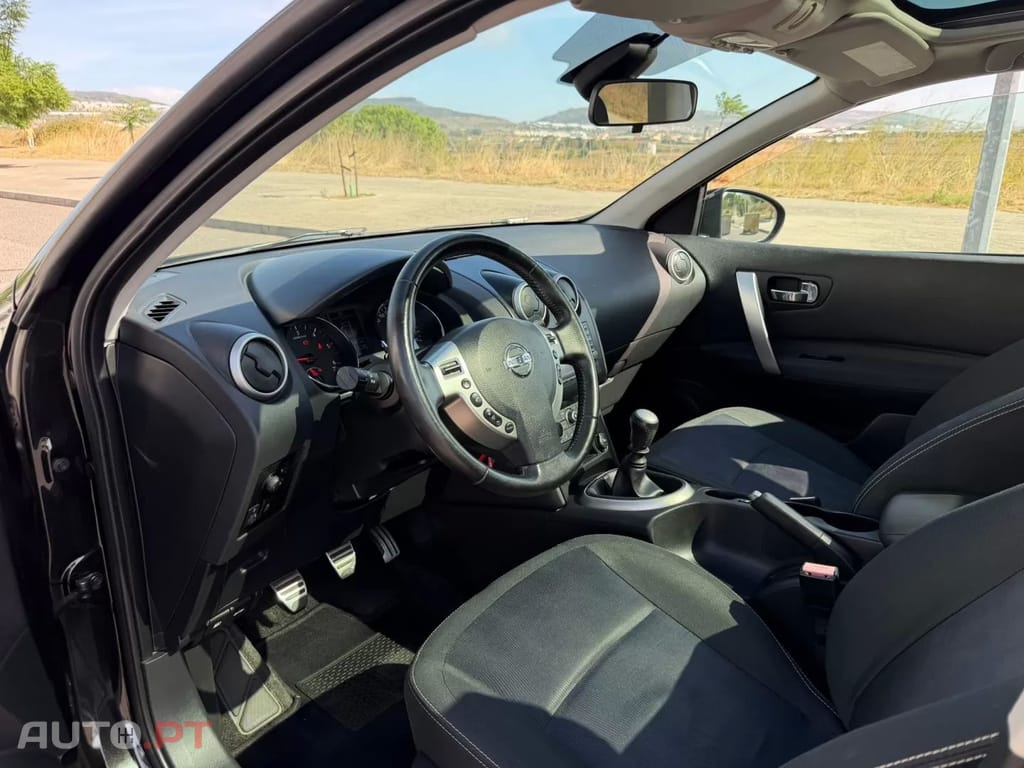 Nissan Qashqai 1.5 dCi N-Connecta