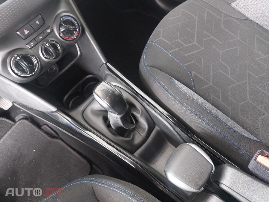 Peugeot 2008 1.5 BlueHDi Signature