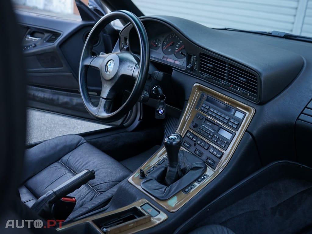 BMW 850 CSi