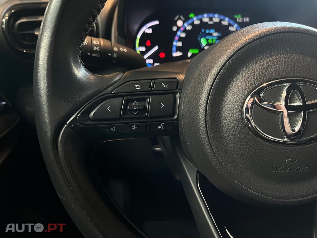 Toyota Yaris Cross 1.5 HYBRID 
