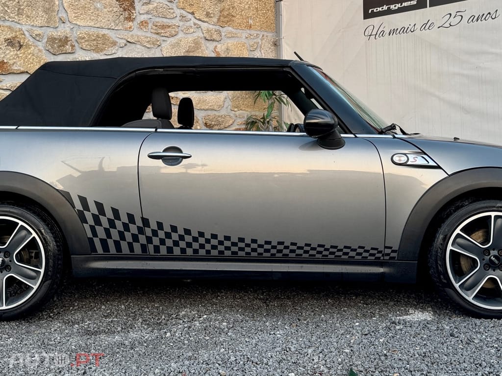 MINI Cabrio Cooper S