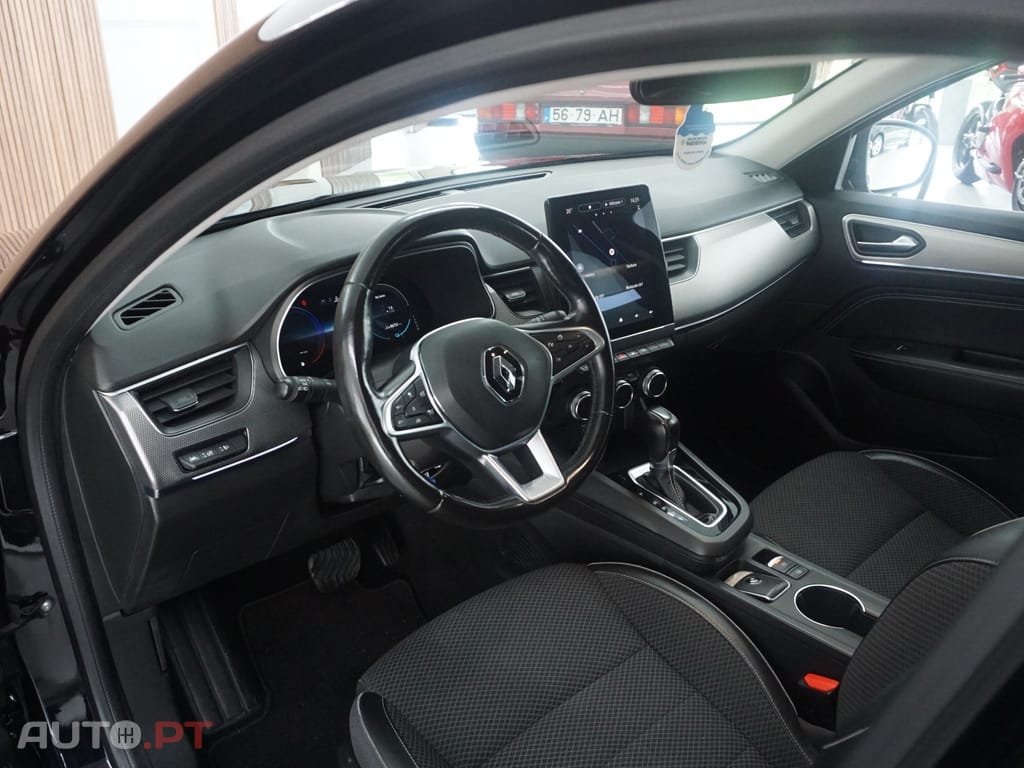Renault Arkana 1.6 E-Tech Intens