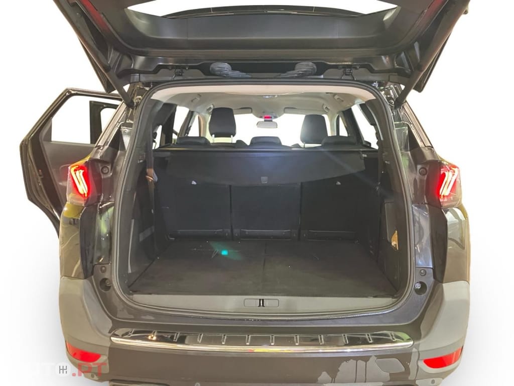 Peugeot 5008 1.2 PureTech Allure Pack