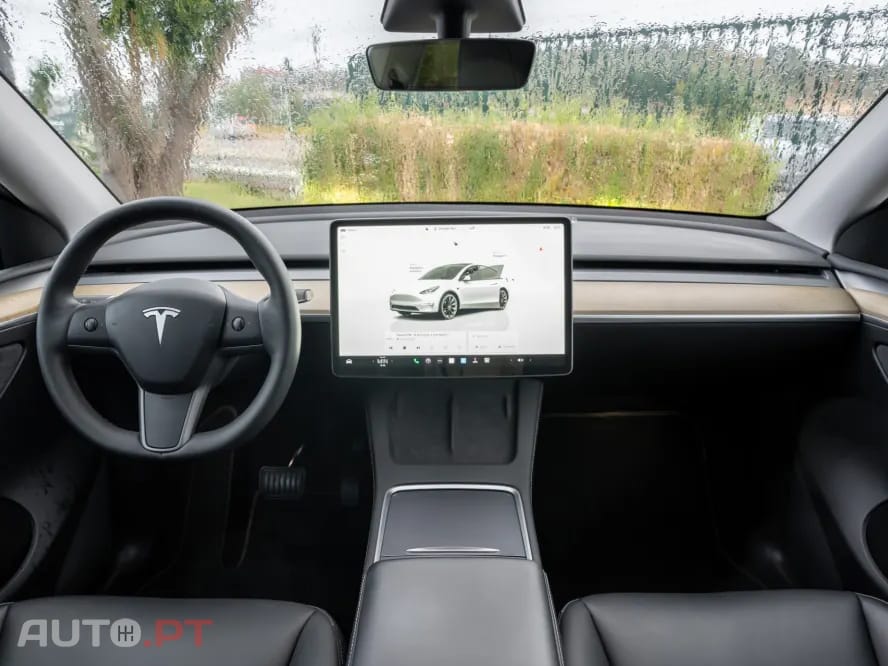 Tesla Model Y Tração Traseira