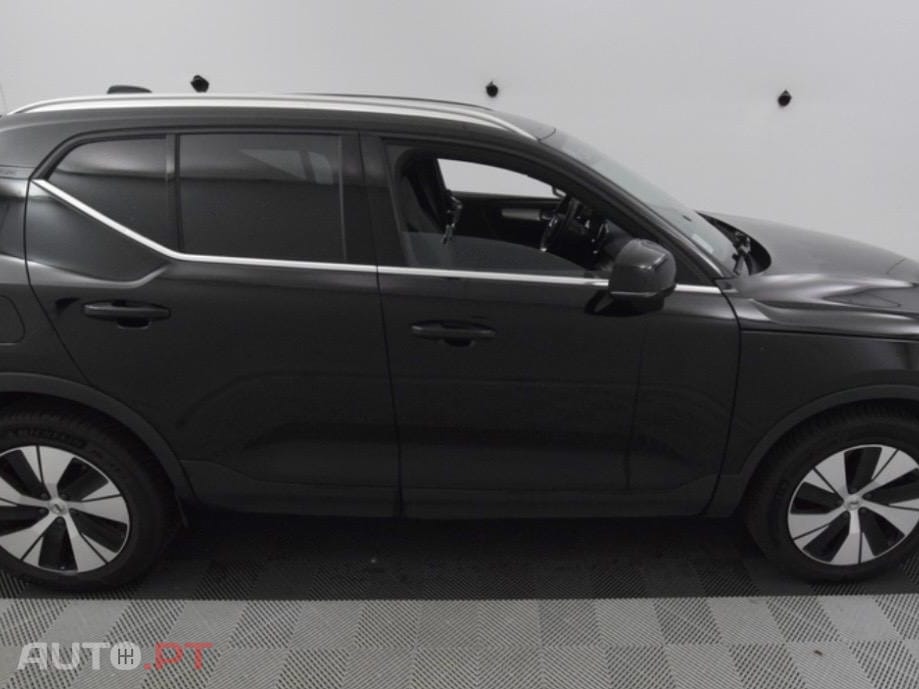 Volvo XC40 1.5 T5 PHEV Momentum Plus