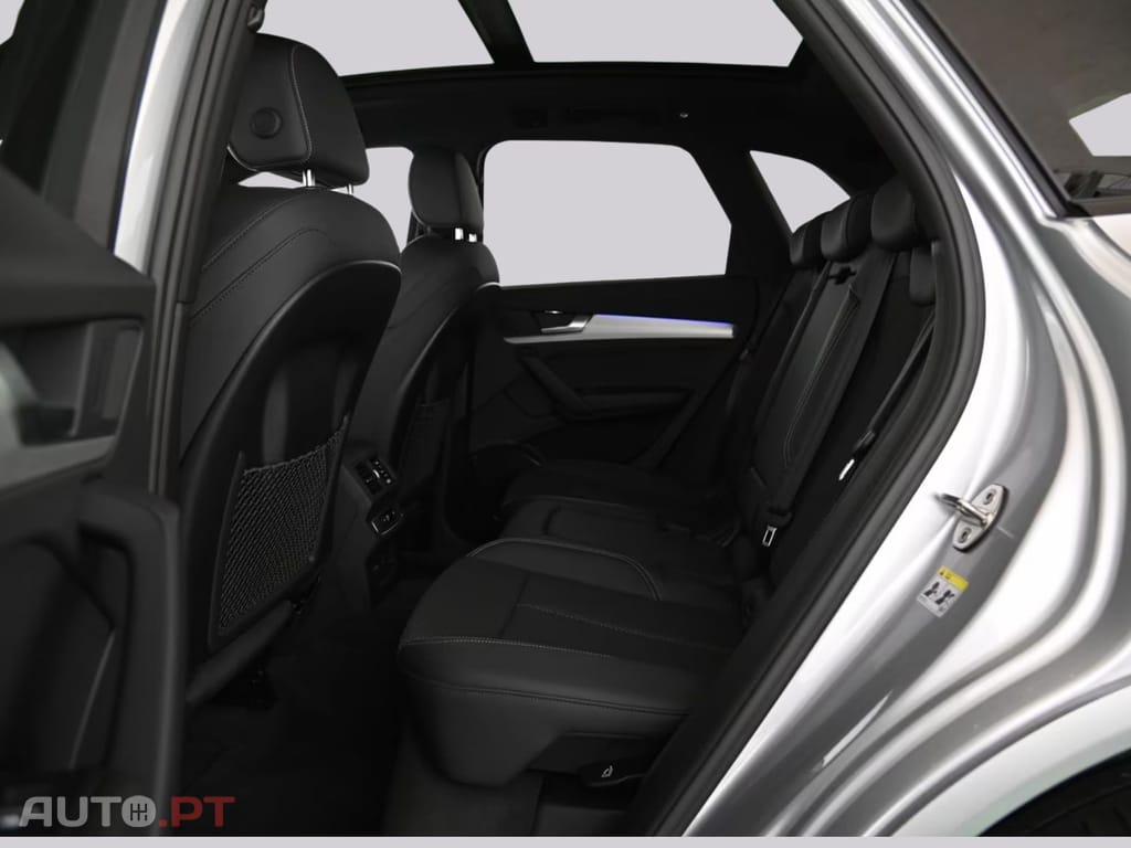 Audi Q5 I.V.A DEDUTÍVEL  50 TFSIe quattro S-Line