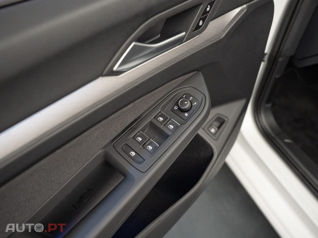 Volkswagen Golf 1.5 TSI e-Hybrid Life DSG
