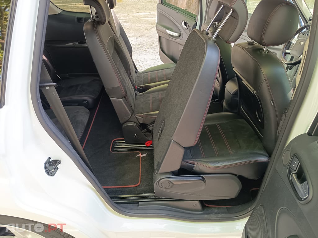 Ford S-Max Titanium X