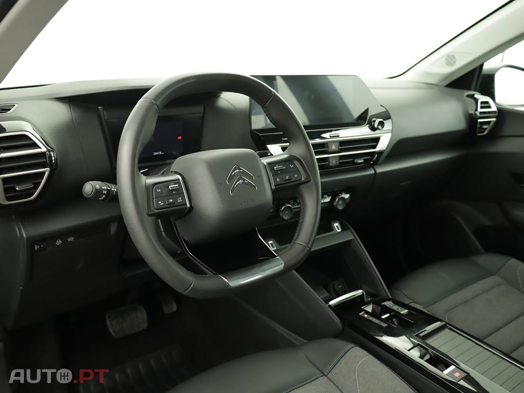 Citroen C4 C4 1.2 PureTech Plus EAT8