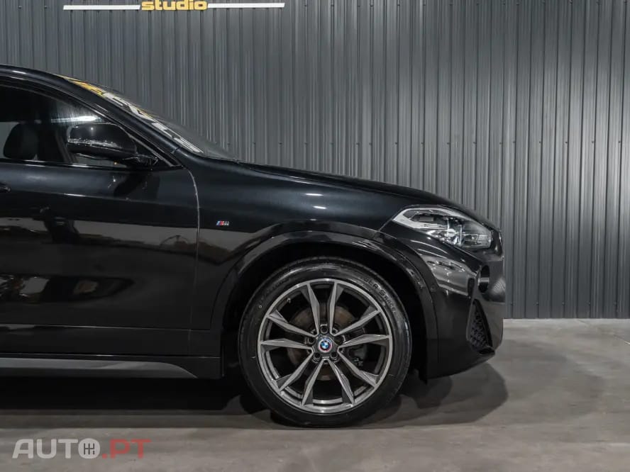 BMW X2 18 i sDrive Auto Pack M