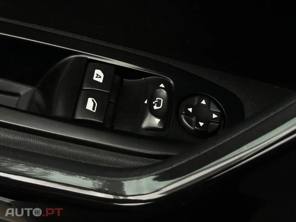 Peugeot 208 1.6 e-HDi Allure