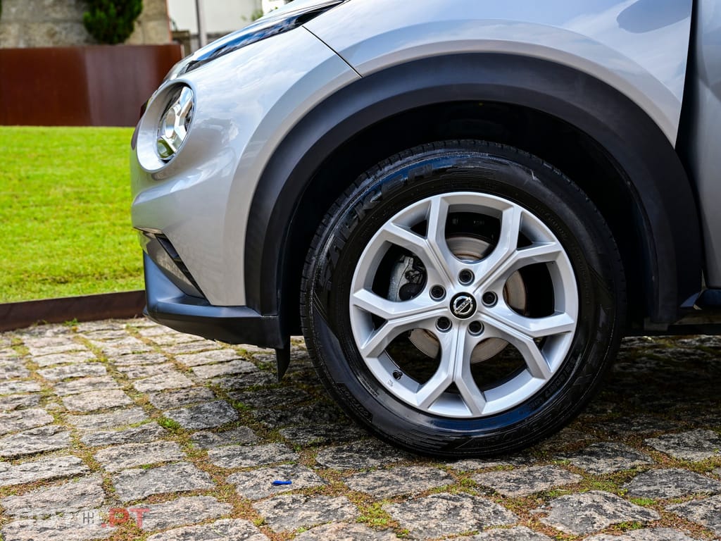 Nissan Juke 1.0 DIG-T N-Connecta