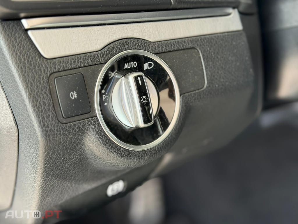 Mercedes-Benz E 250 d Coupé 9G-Tronic