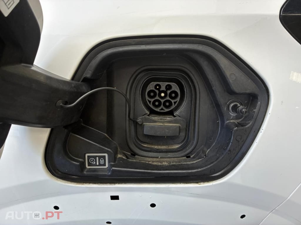 Peugeot E-208 50 kWh Active Pack