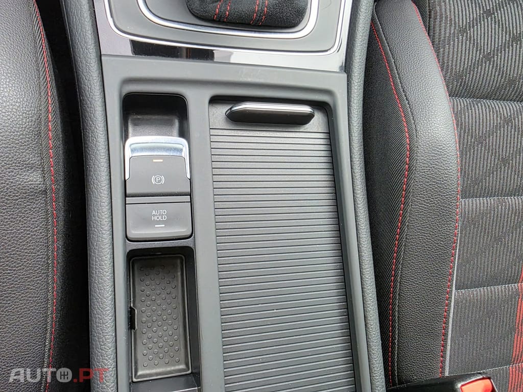 Volkswagen Golf 2.0 TSI GTi TCR DSG