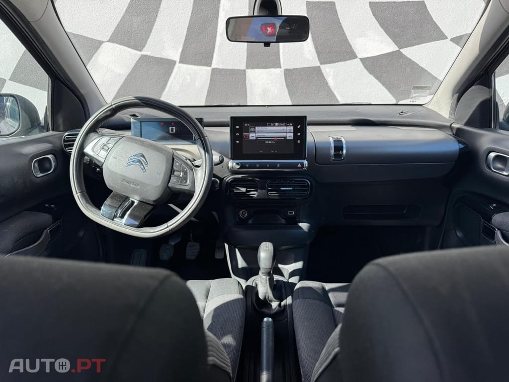 Citroen C4 Cactus 1.2 PureTech Shine