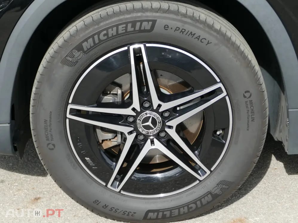 Mercedes-Benz EQA 250 AMG Line