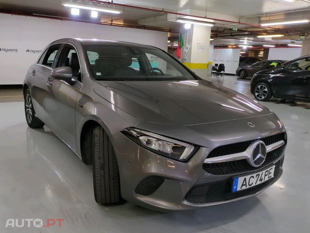 Mercedes-Benz A 250 e Style Plus