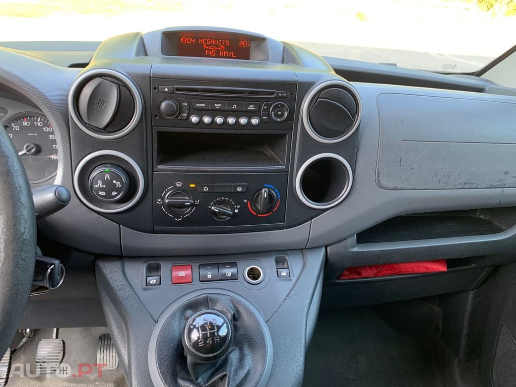 Peugeot Partner 1.5 BlueHDi Asphalt Standard