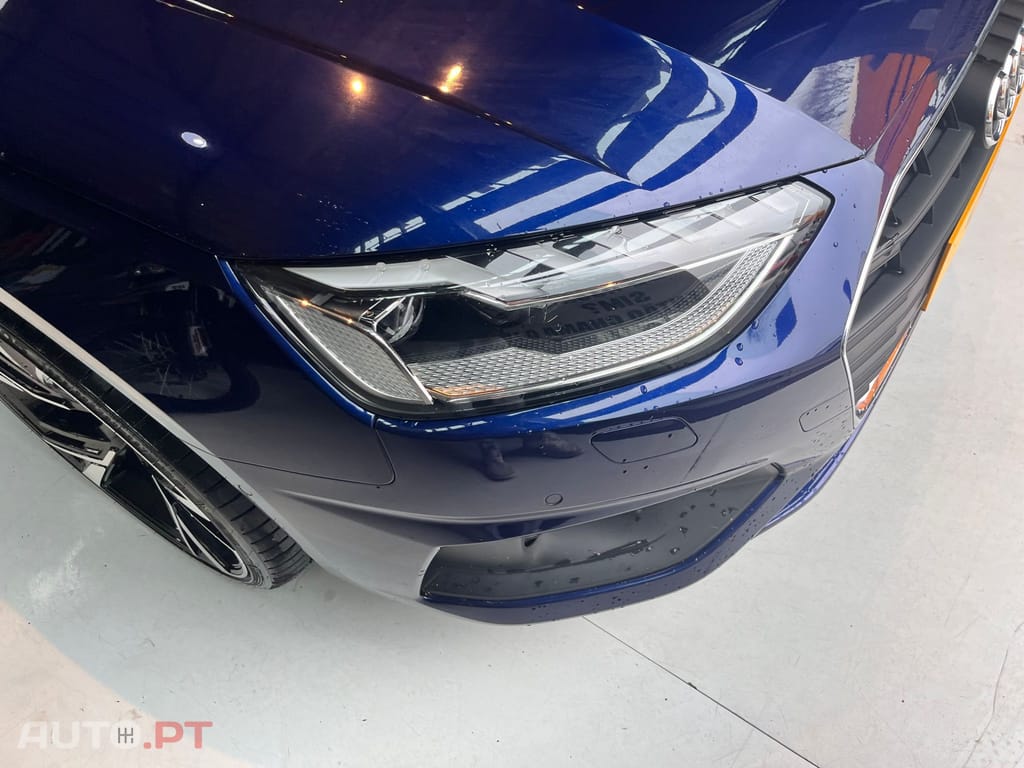 Audi A4 Avant 35 TFSI HYBRID  Attraction