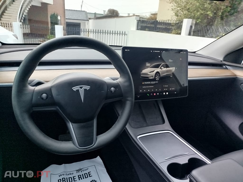 Tesla Model Y Tração Traseira