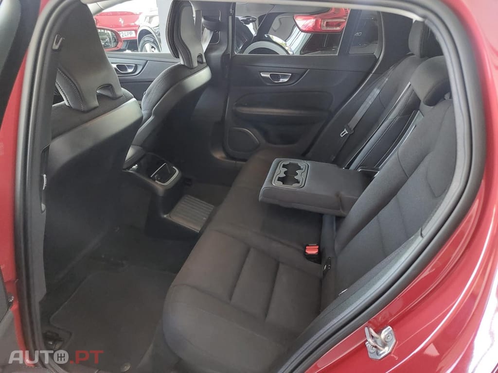 Volvo V60 2.0 T6 AWD TE Inscription Expression