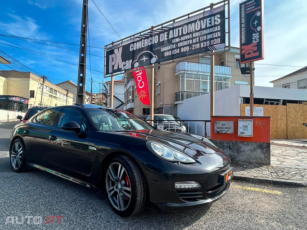 Porsche Panamera 3.0 V6 Platinum Edition