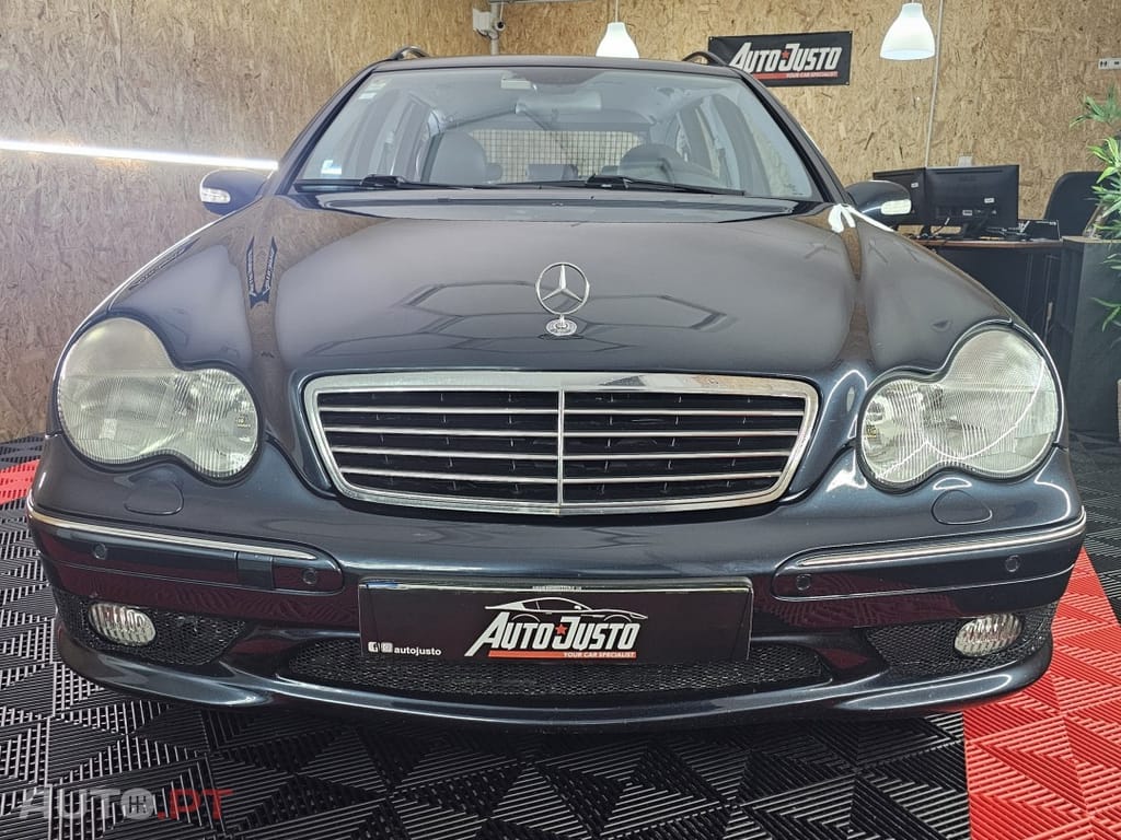 Mercedes-Benz C 32 AMG V6 KOMPRESSOR