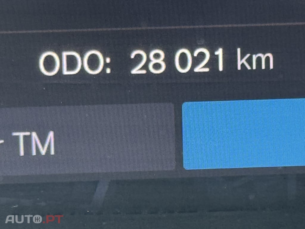Volvo XC40 2.0 B3 Plus Dark