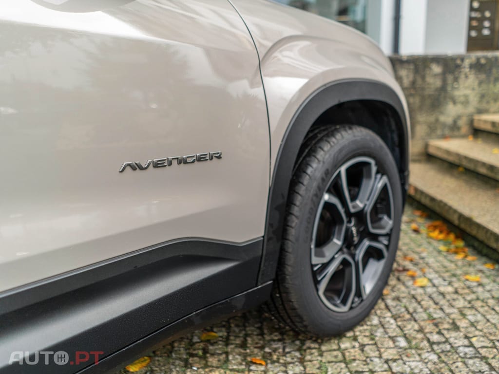 Jeep Avenger 1.2 GSE T3 Altitude