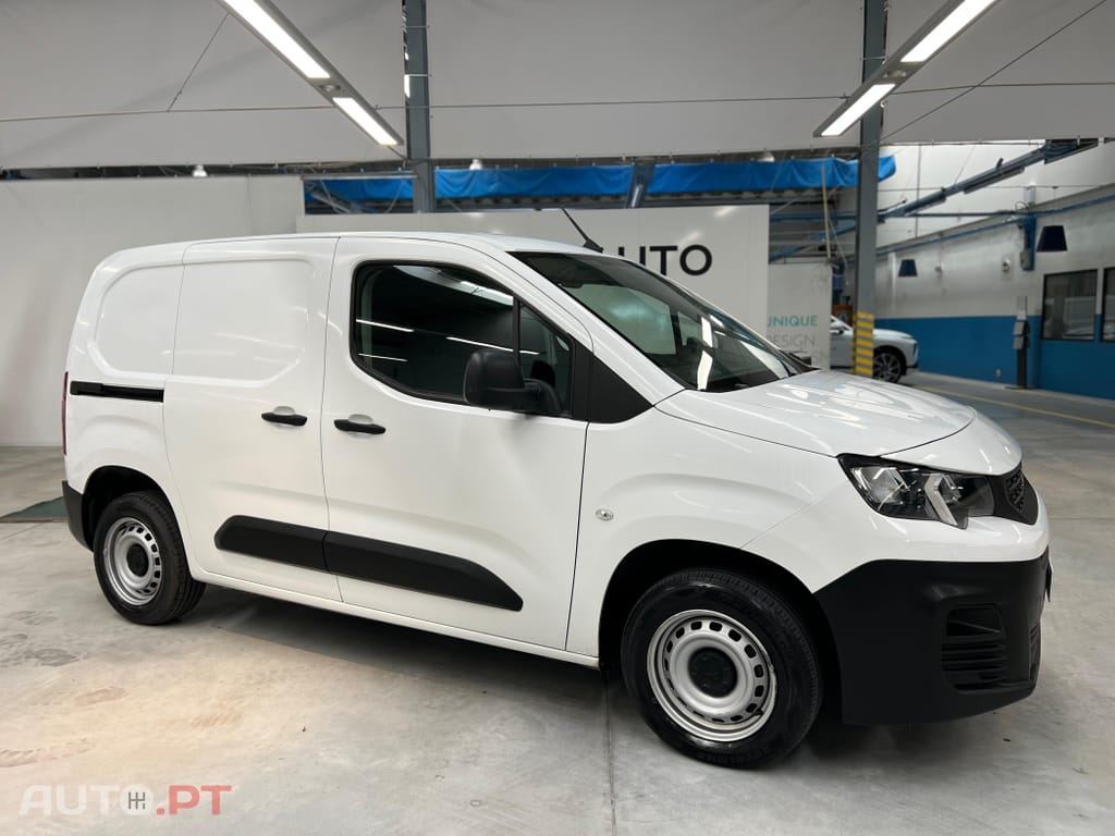 Peugeot Partner 1.5 BlueHDi Premium Standard