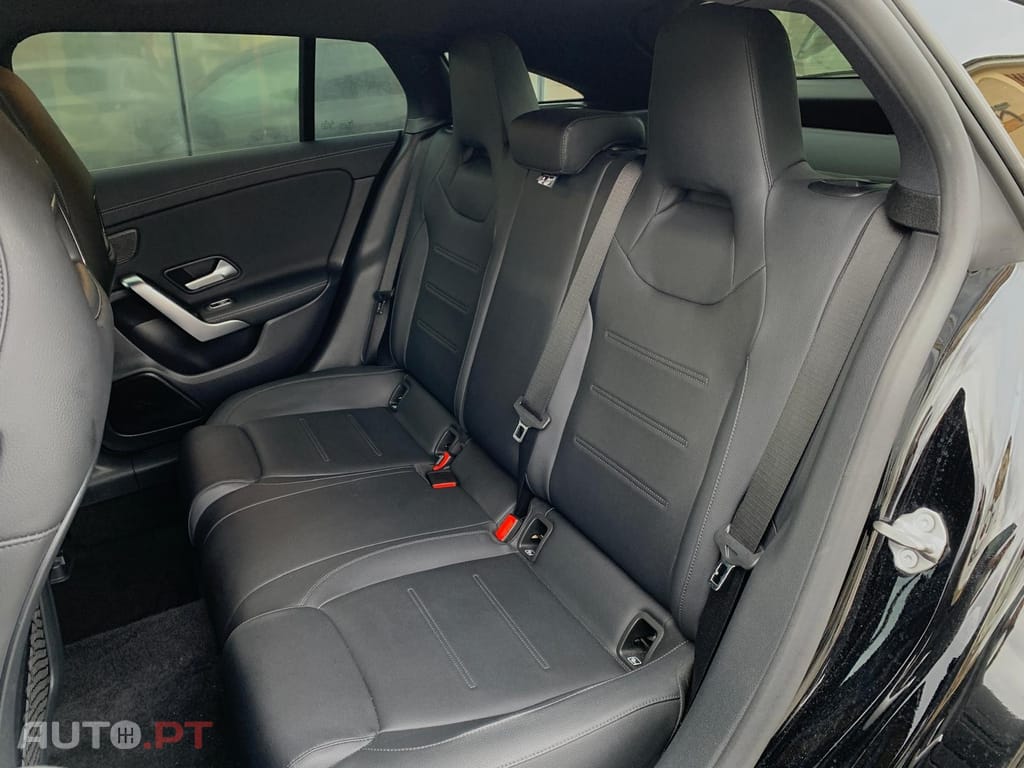 Mercedes-Benz CLA 180 d Style Plus