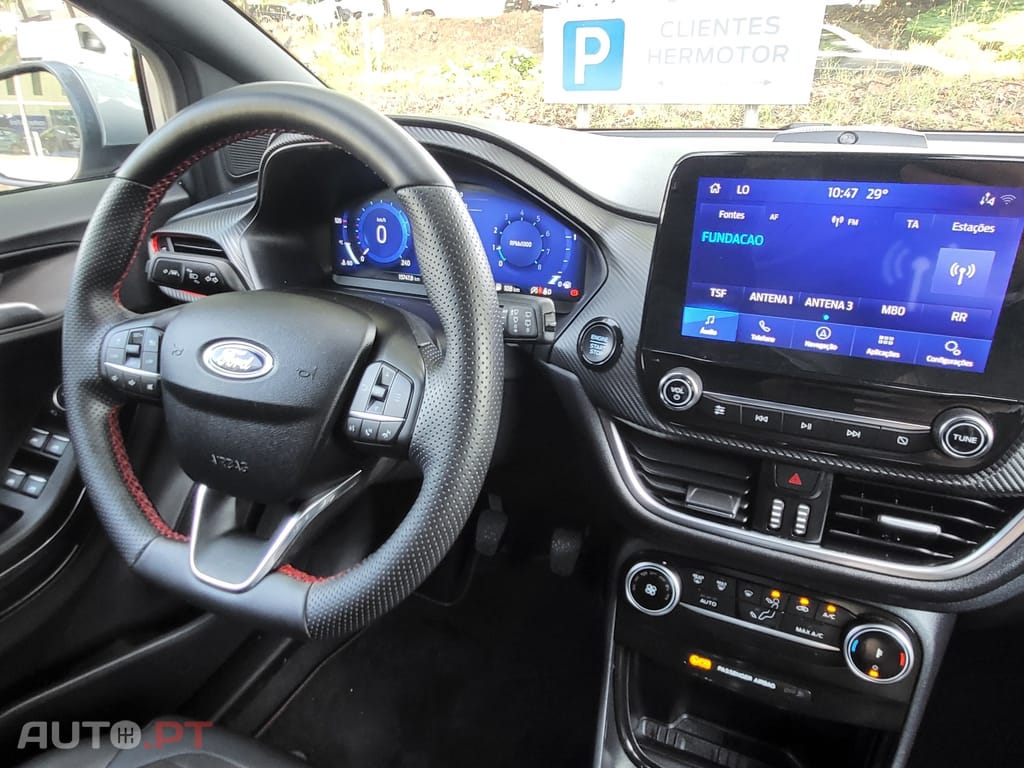 Ford Puma 1.0 EcoBoost MHEV ST-Line X