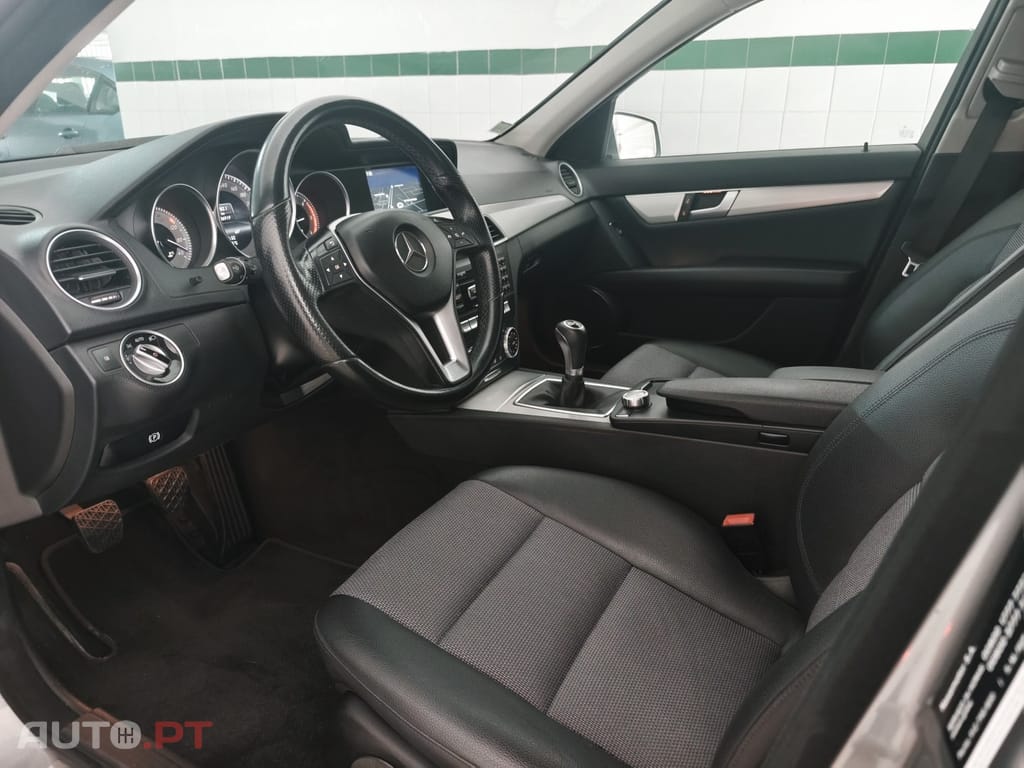 Mercedes-Benz C 220 CDi Avantgarde BE 128g
