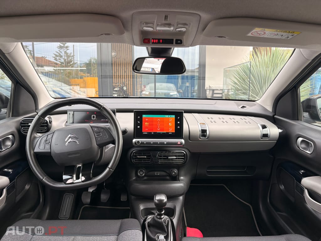Citroen C4 Cactus 1.2 PureTech Shine
