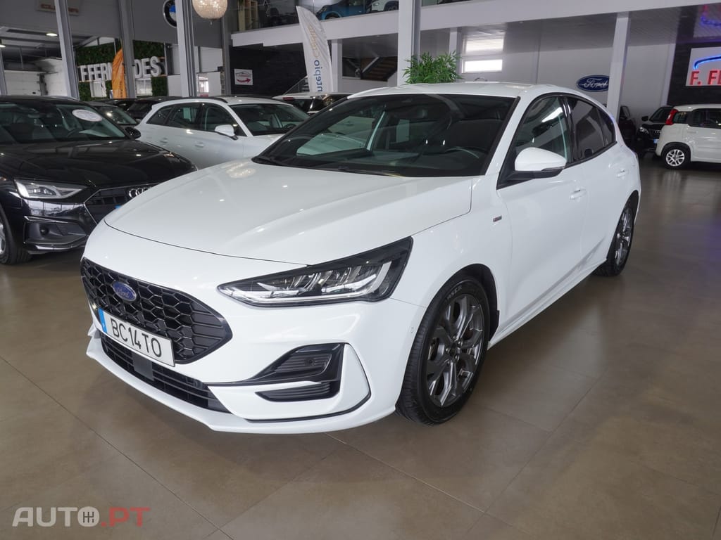 Ford Focus 1.0 EcoBoost MHEV ST-Line
