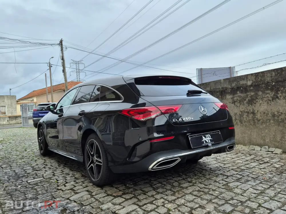 Mercedes-Benz CLA 250 e Shooting Brake AMG Line