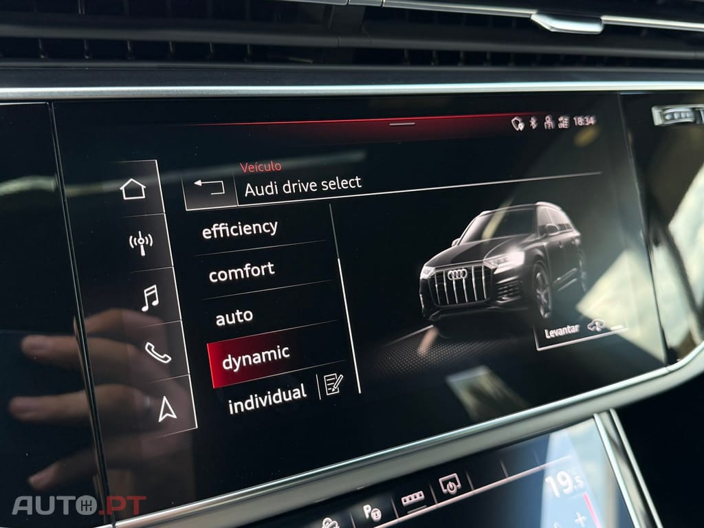 Audi Q7 60 TFSIe quattro S line Tiptronic