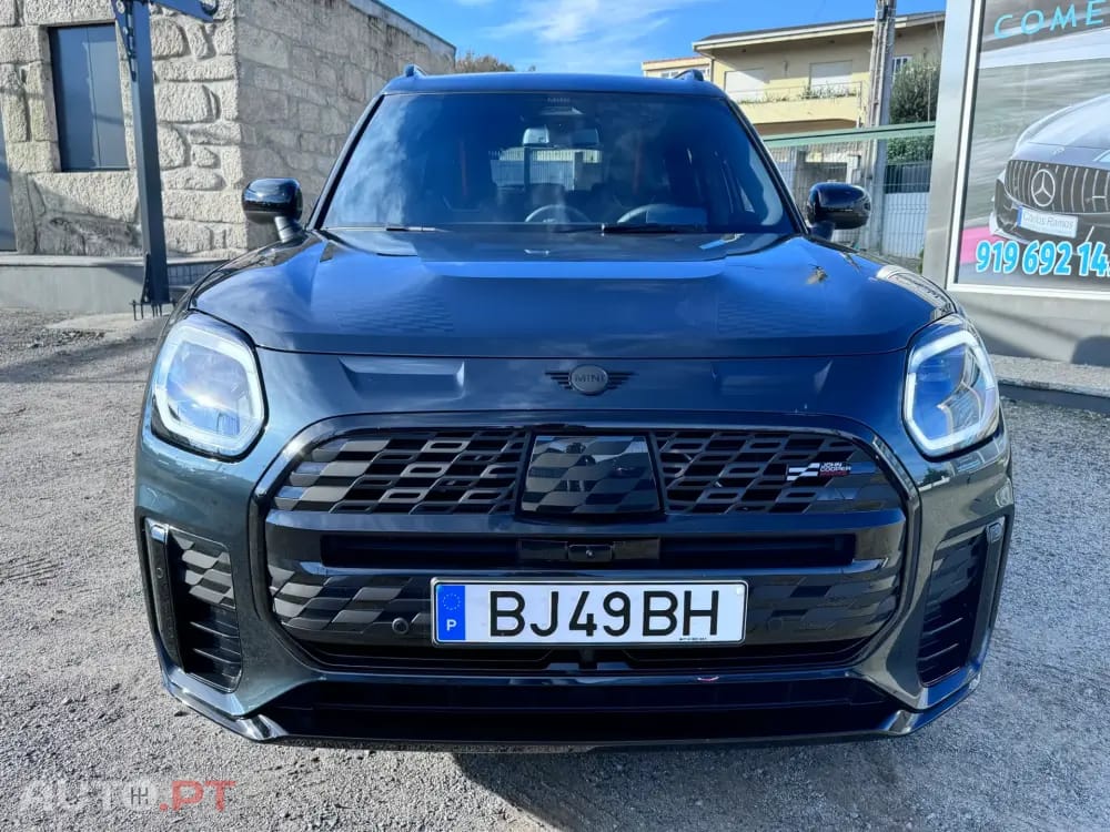 MINI Countryman John Cooper Works Auto