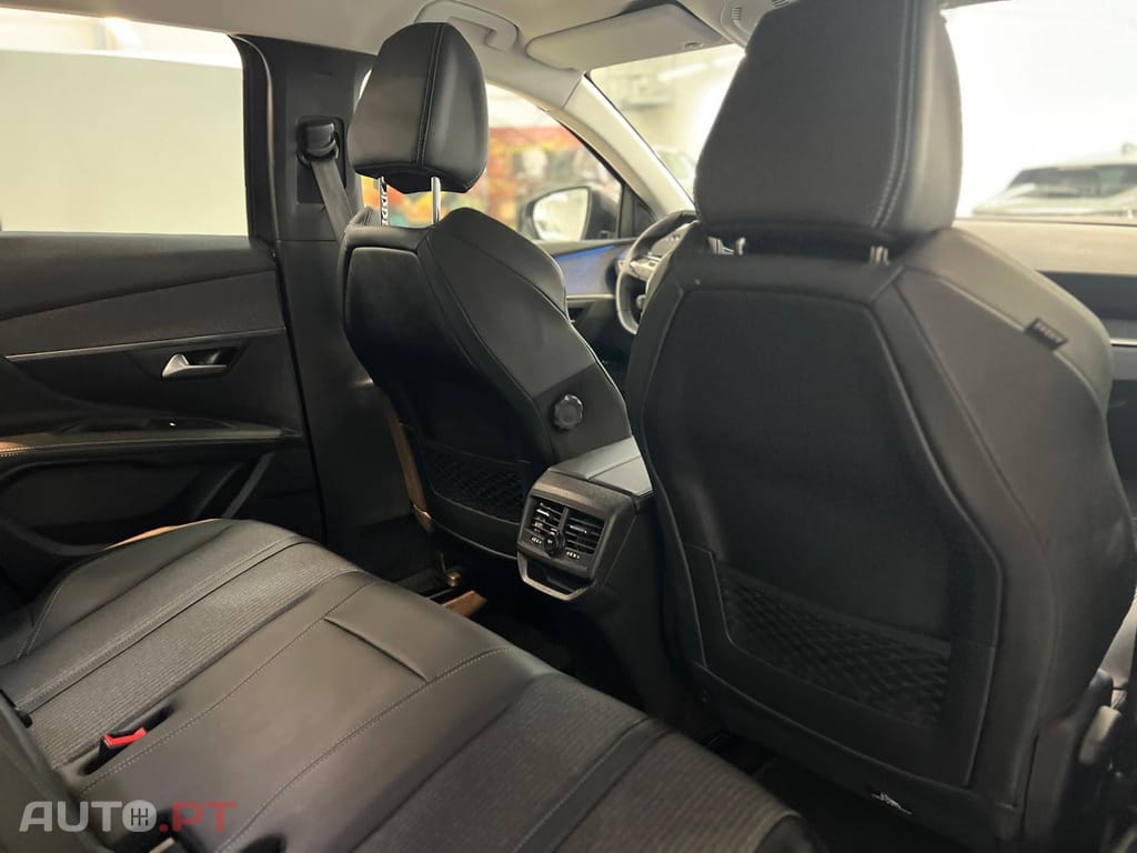 Peugeot 3008 1.6 Hybrid Allure Pack e-EAT8