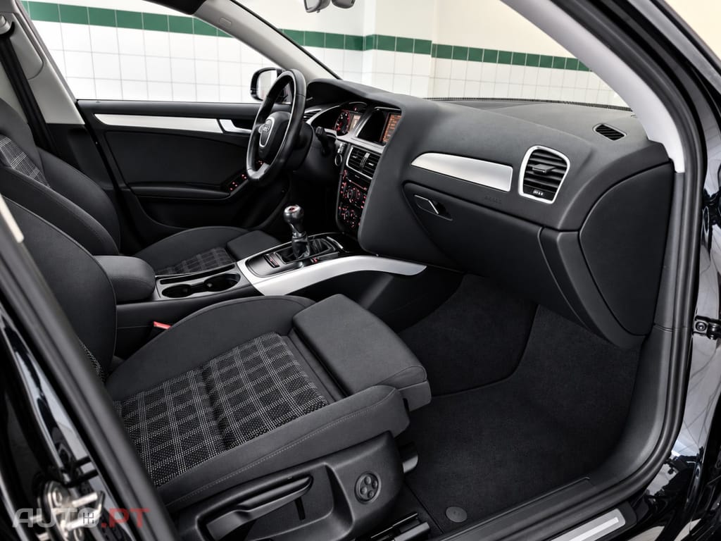 Audi A4 2.0 TDI Sport