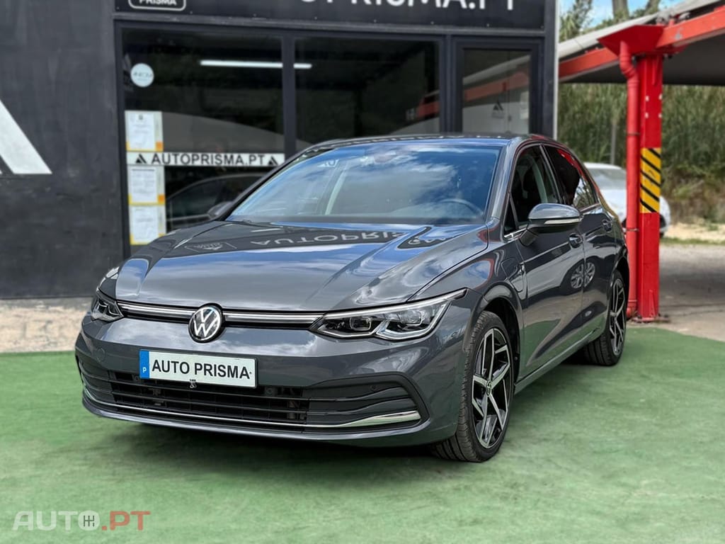 Volkswagen Golf 1.4 eHybrid OPF DSG Style