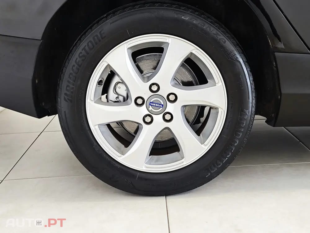 Volvo V40 Cross Country 1.6 D2 Momentum