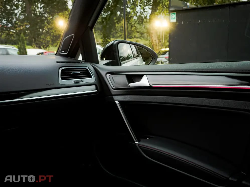 Volkswagen Golf 2.0 TSi GTi Performance