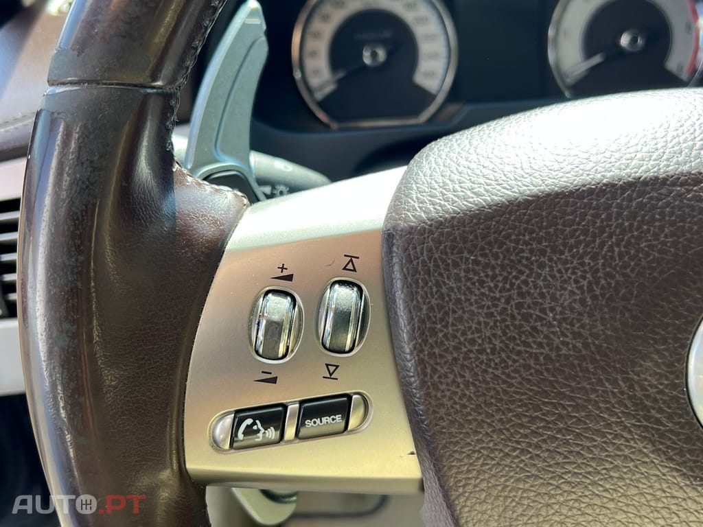 Jaguar XF 2.7 D V6 Luxury