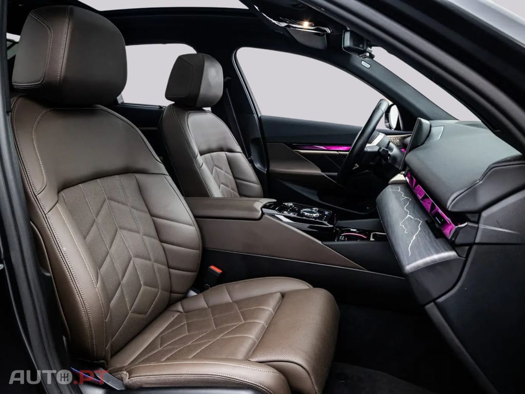 BMW i5 M60  xDRIVE I.V.A DEDUTIVEL 