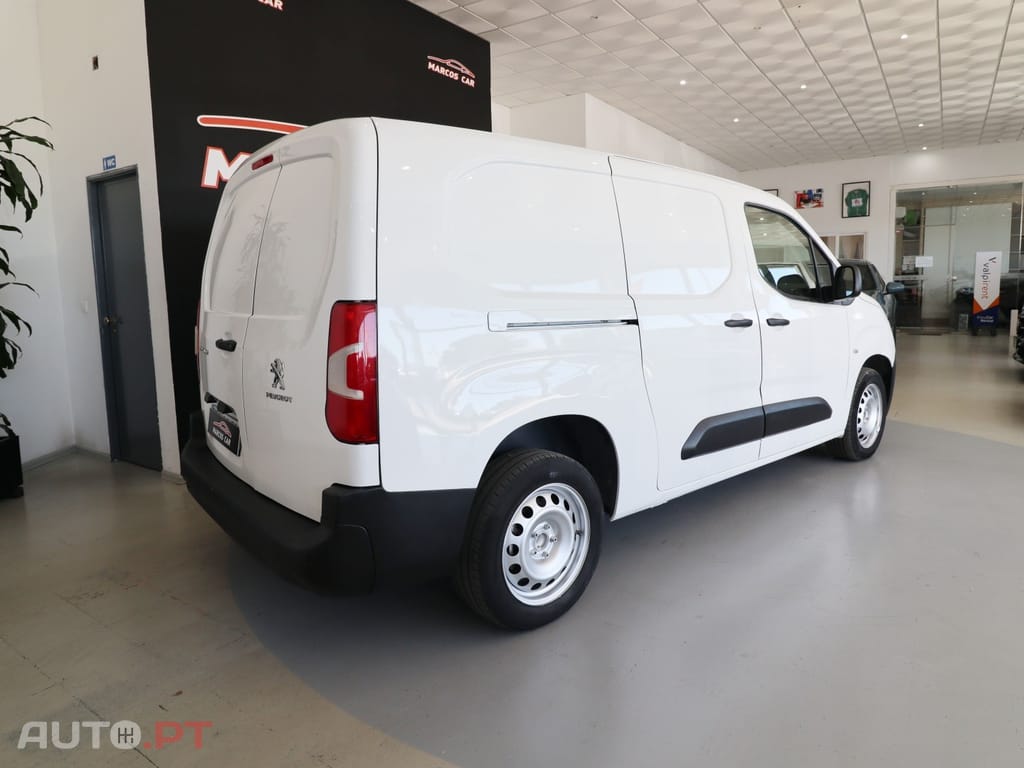 Peugeot Partner 1.5 BlueHDi Asphalt Longa